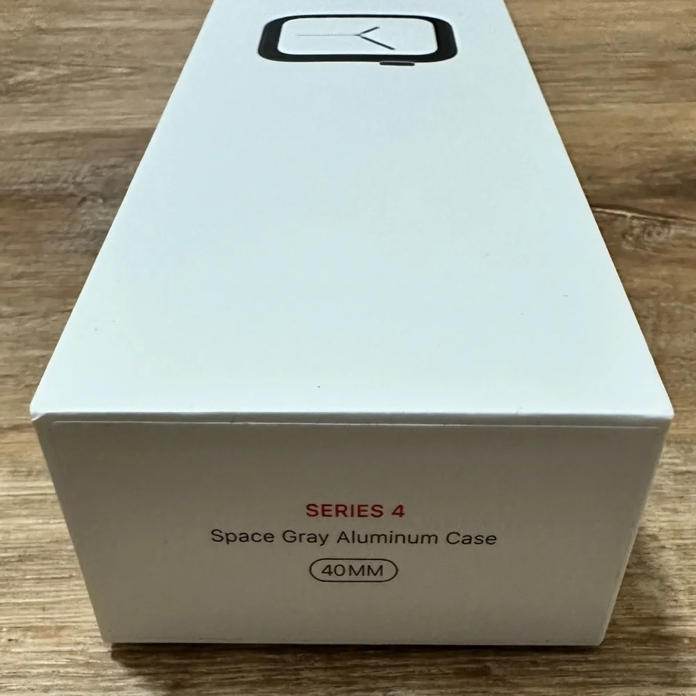 APPLE WATCH SERIES 4 SPACE GRAY 40MM
